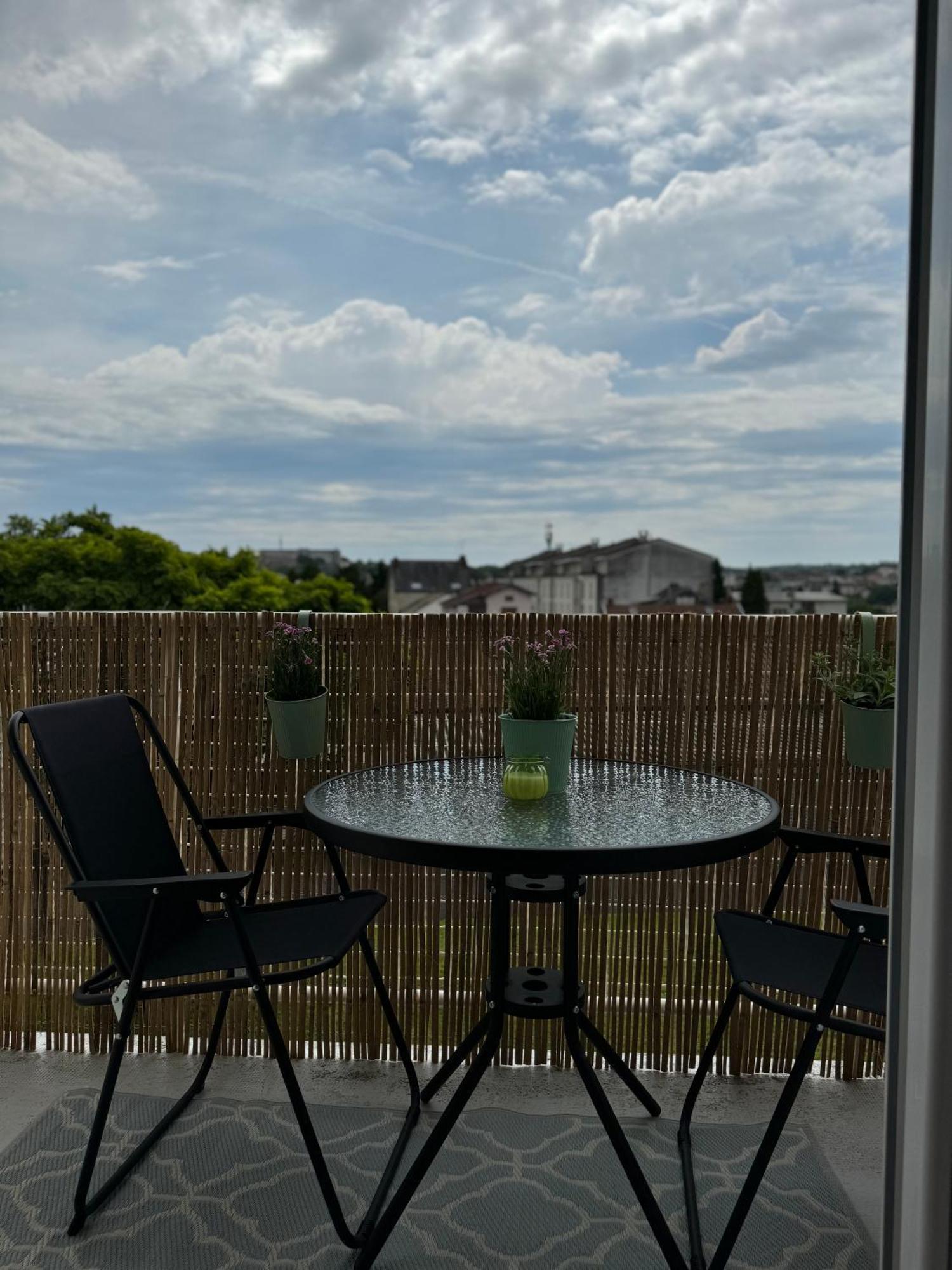 Appartement Chaleureux Et Spacieux T3 Limoges Eksteriør billede